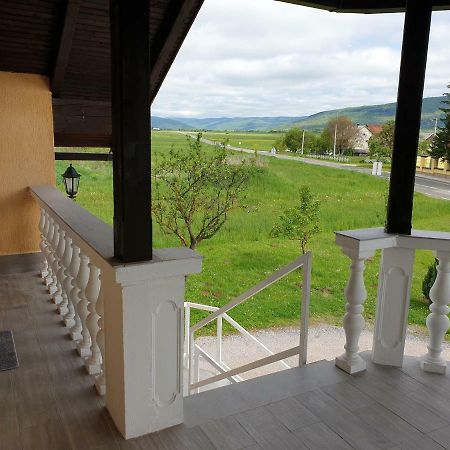 Apartman Majetic Otočac Екстериор снимка