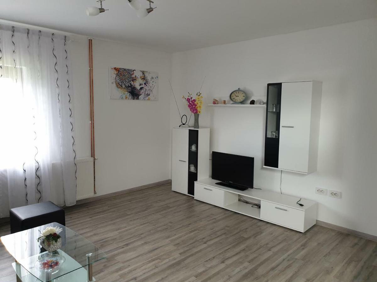 Apartman Majetic Otočac Екстериор снимка